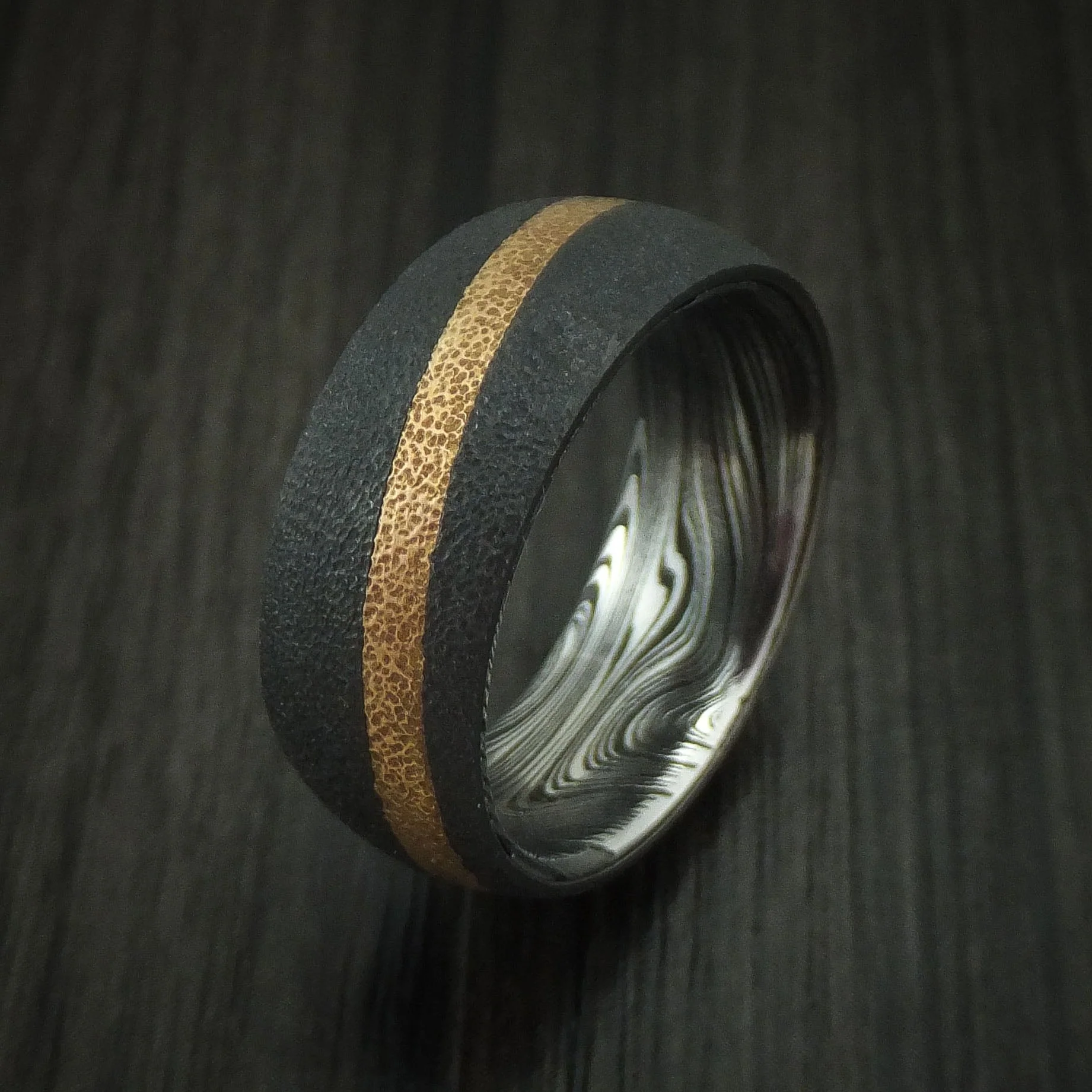 Black Titanium and Gold Men's Ring with Marble Kuro Damascus Sleeve - Image 4