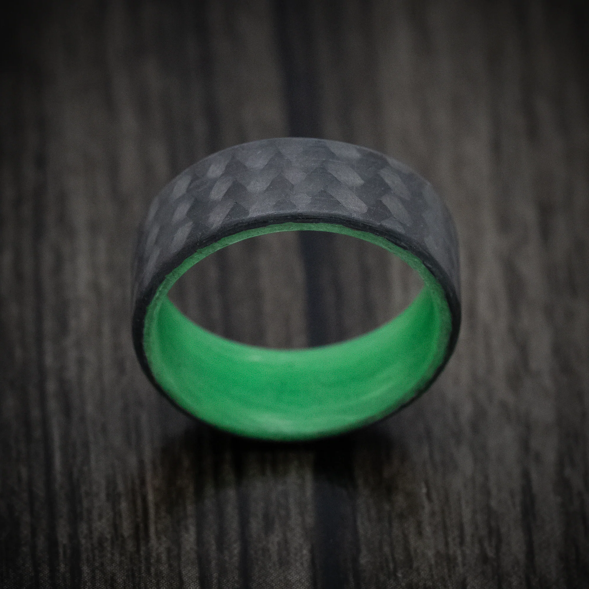 Carbon Fiber Men's Ring with Green Glow Sleeve - Image 2