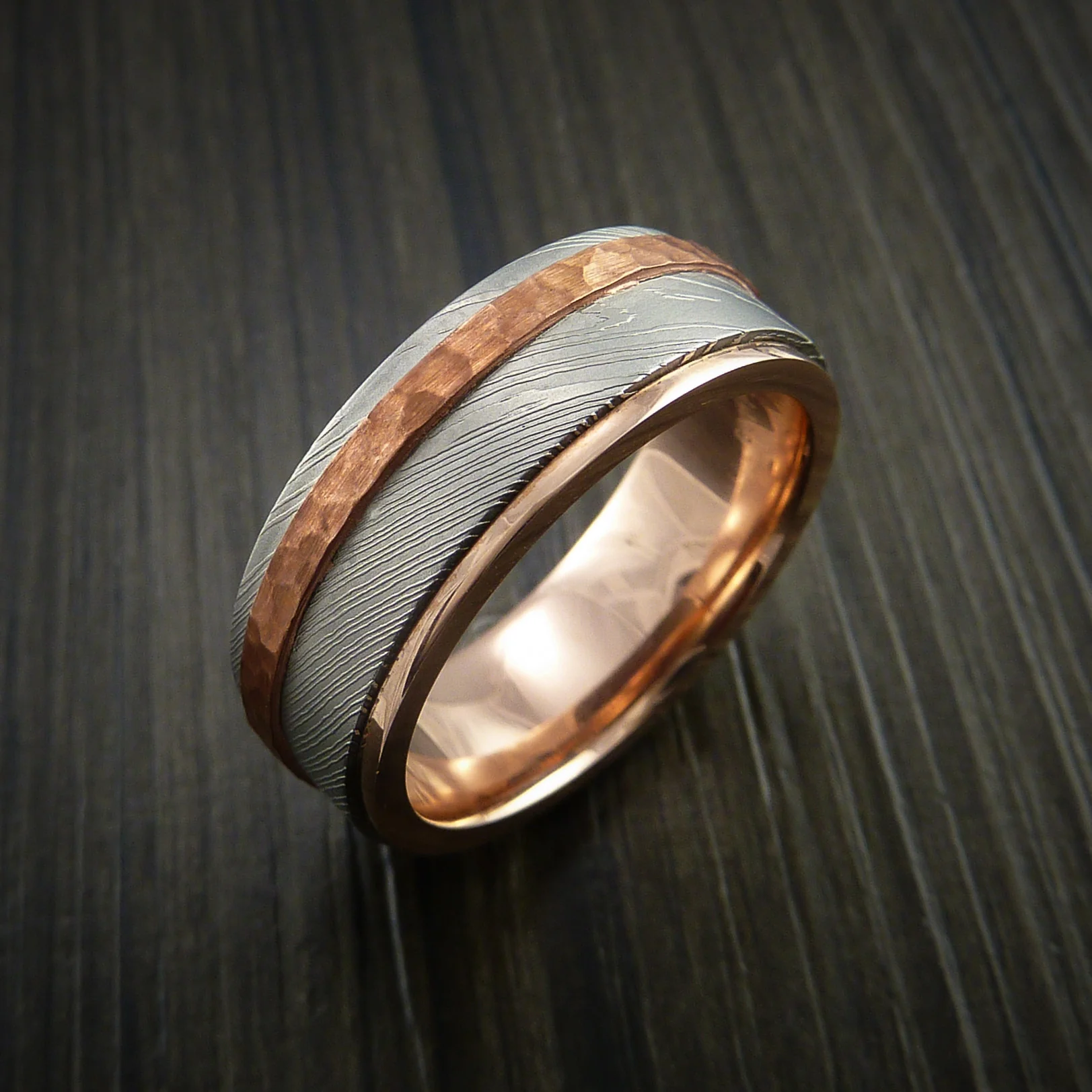 Damascus Steel 14K Gold Men's Ring with Hammered Copper Inlay - Image 4