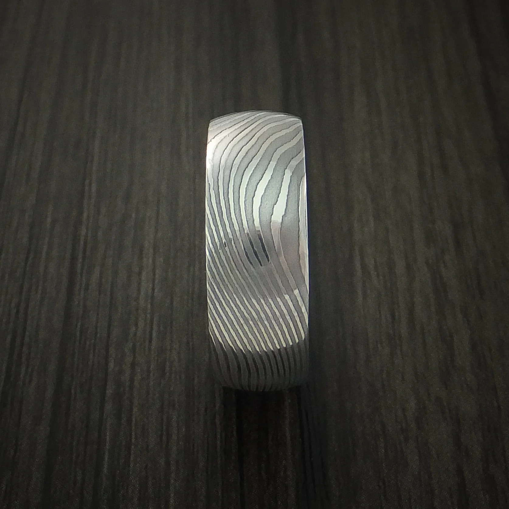 Flat Twist Damascus Steel Men's Ring Stripe Pattern Wedding Band - Image 3