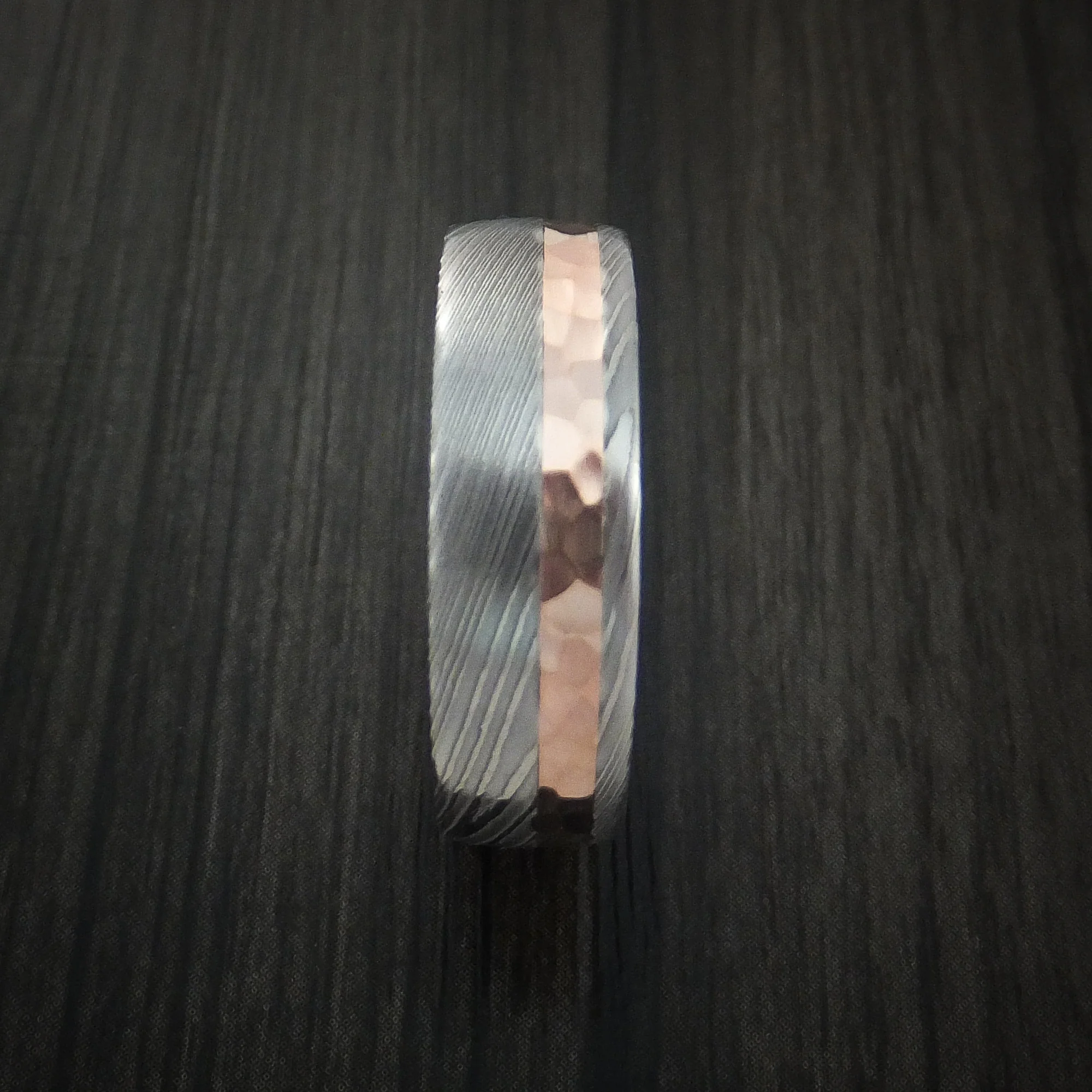 Damascus Steel Men's Ring with 14K Rose Gold Hammered Inlay and Gold Sleeve Custom Made Band - Image 4
