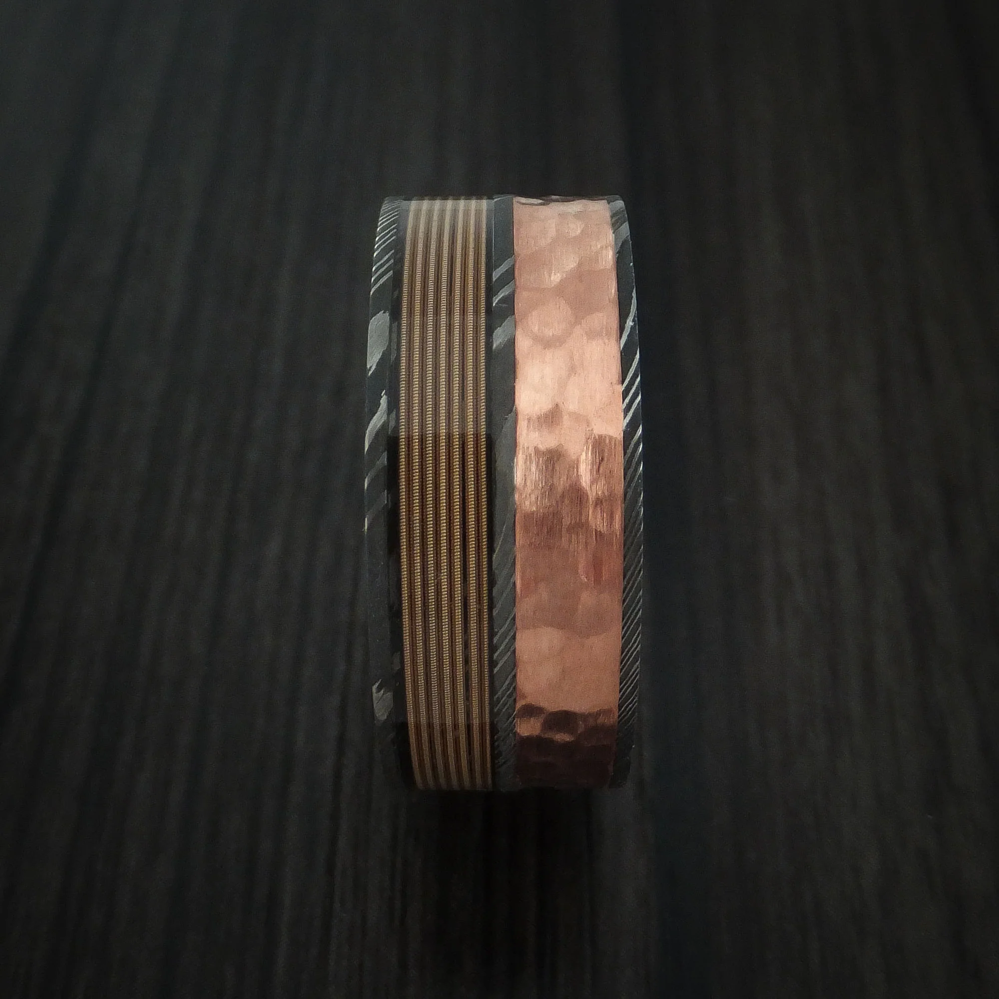 Damascus Steel Men's Ring with Guitar String and Hammered Copper Inlays Custom Made Band - Image 2