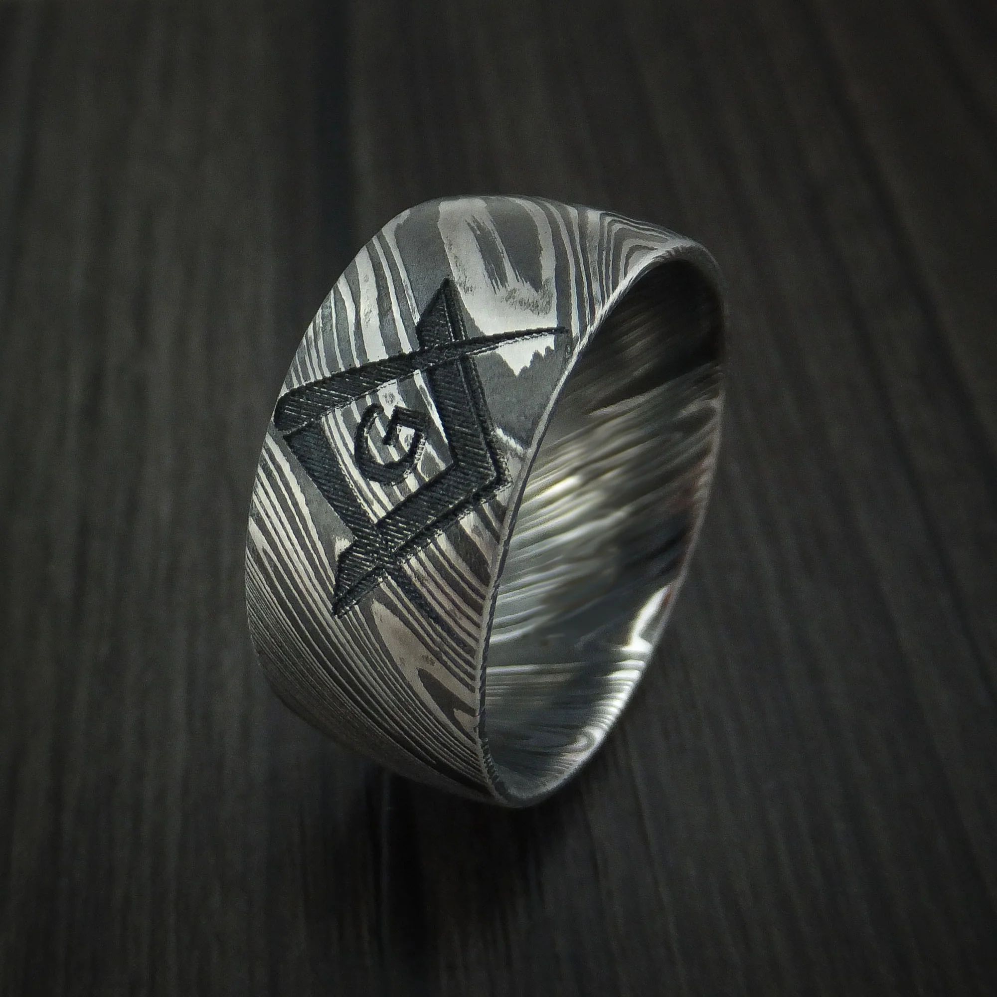 Woodgrain Kuro Damascus Steel Masonic Emblem Men's Ring Custom Made Band - Image 4