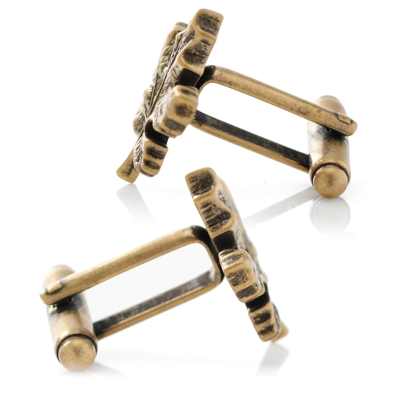 Maple Leaf 3D Cufflinks - Image 4