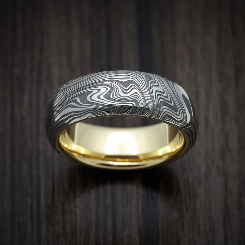 Marble Kuro Damascus Steel Men's Ring with 18K Gold Sleeve - Image 2