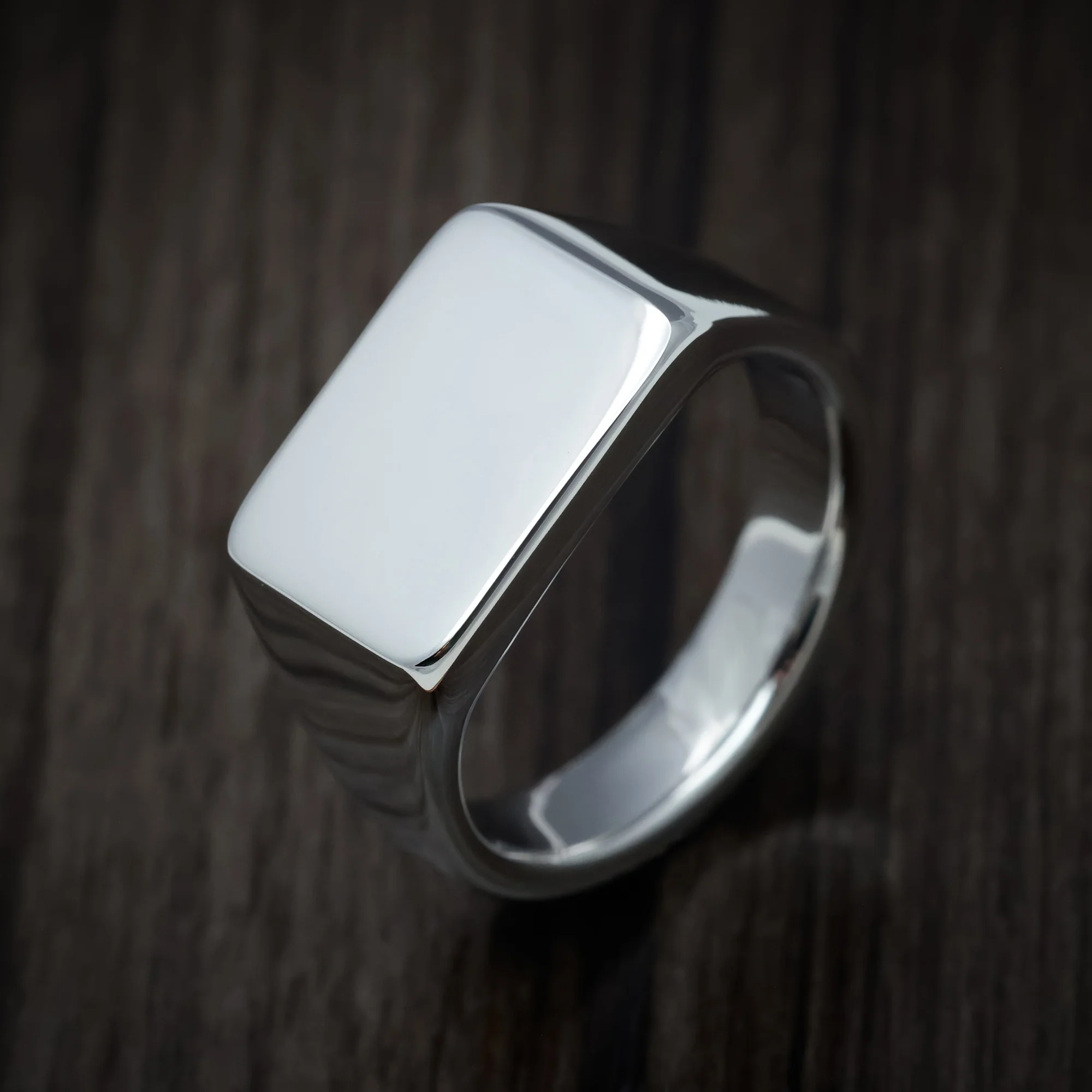 Palladium Silver Medium Signet Ring - Image 3