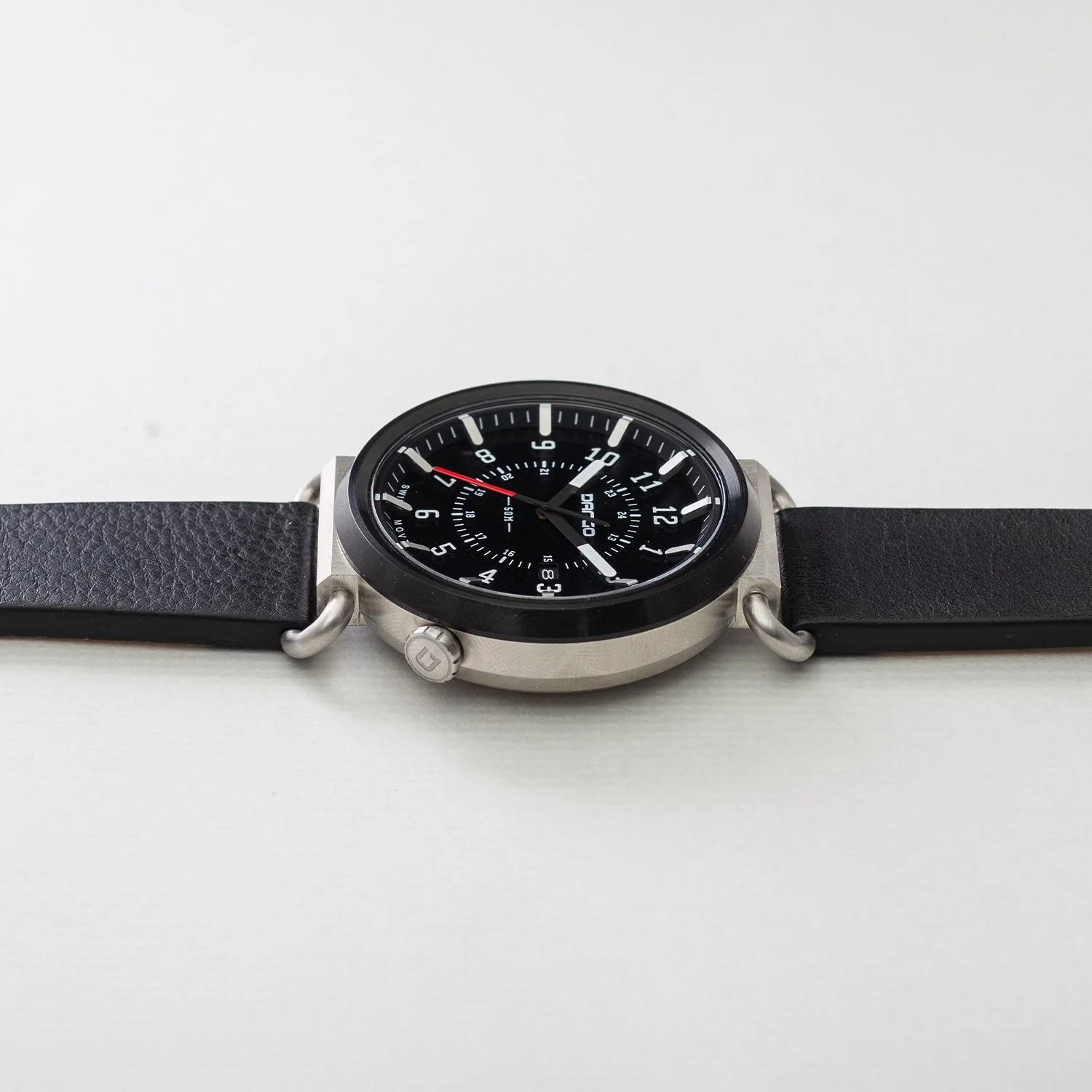 TK-01 - TREK WATCH WITH ITALIAN LEATHER STRAP - JET BLACK - Image 7