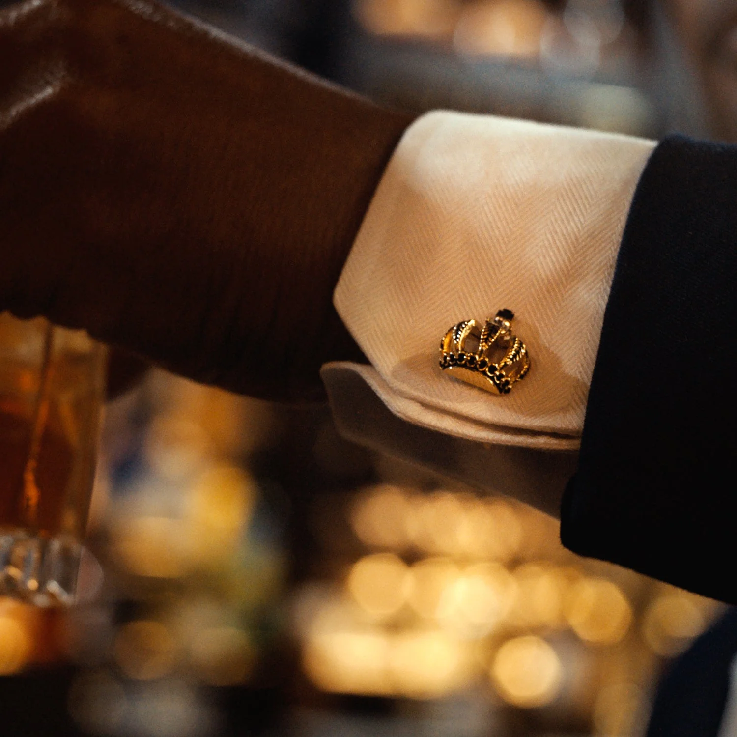 VDP 3D Crown Royal Gold Stainless Cufflinks - Image 2
